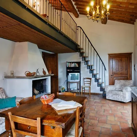 Le 7 Camicie 3* Castelnuovo dellʼAbate