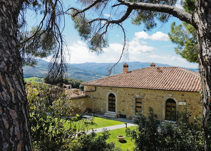 Apartahotel Le 7 Camicie Castelnuovo dellʼAbate