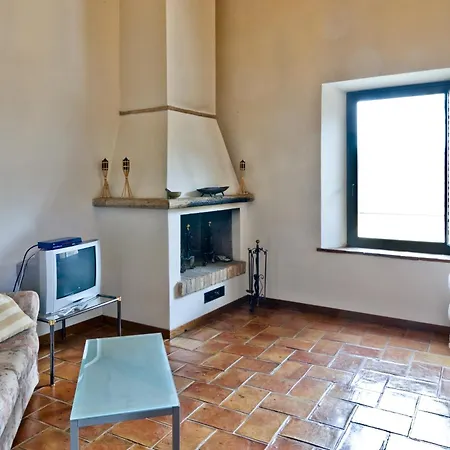 Le 7 Camicie מלון דירות Castelnuovo dellʼAbate