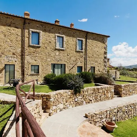 Aparthotel Le 7 Camicie Castelnuovo dellʼAbate