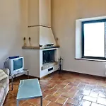 Le 7 Camicie Apartahotel Castelnuovo dellʼAbate