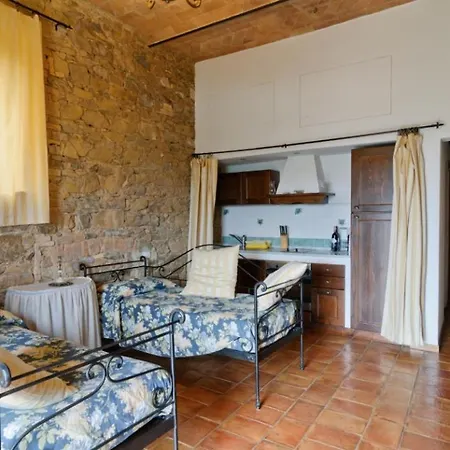 Apart-hotel Le 7 Camicie 3*