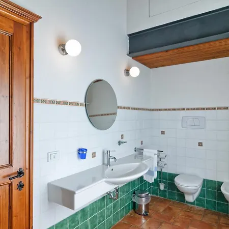 Le 7 Camicie Apart-hotel 3*