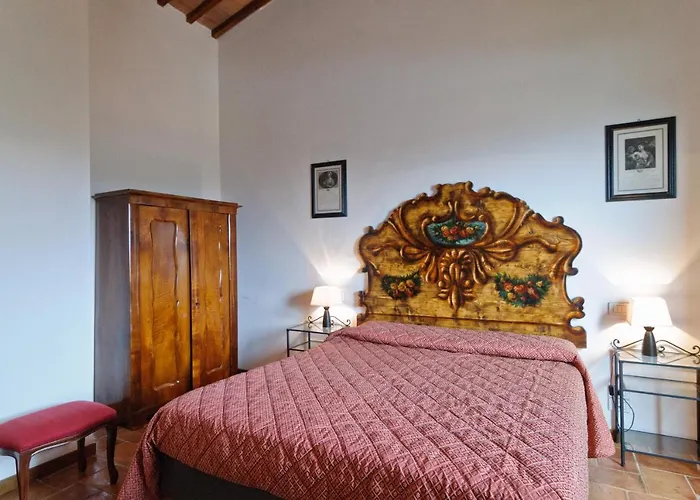 Le 7 Camicie Aparthotel Castelnuovo dellʼAbate
